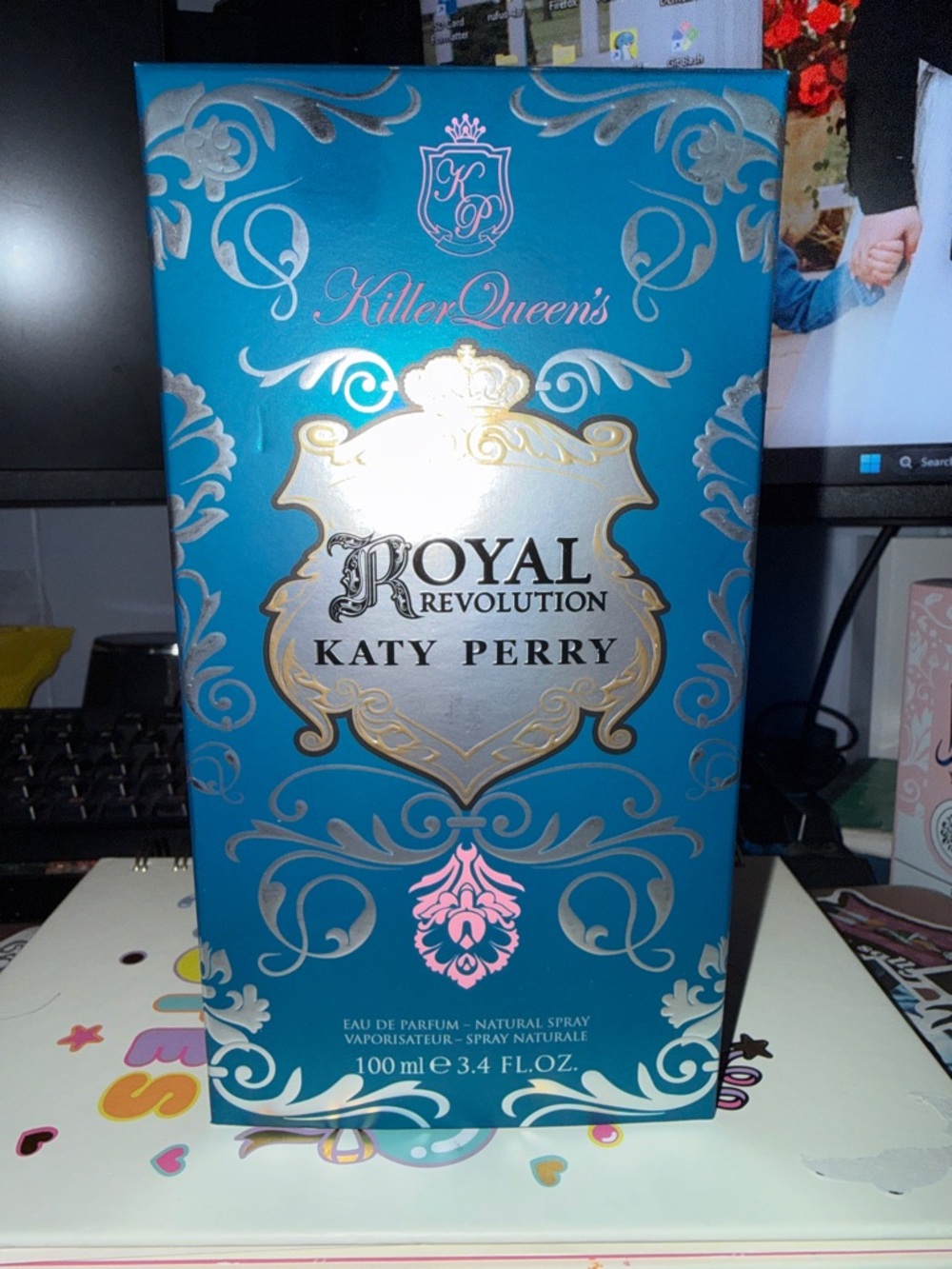 Katy Perry Collections Royal Revolution Eau de Parfum in Teal with Gold Accents